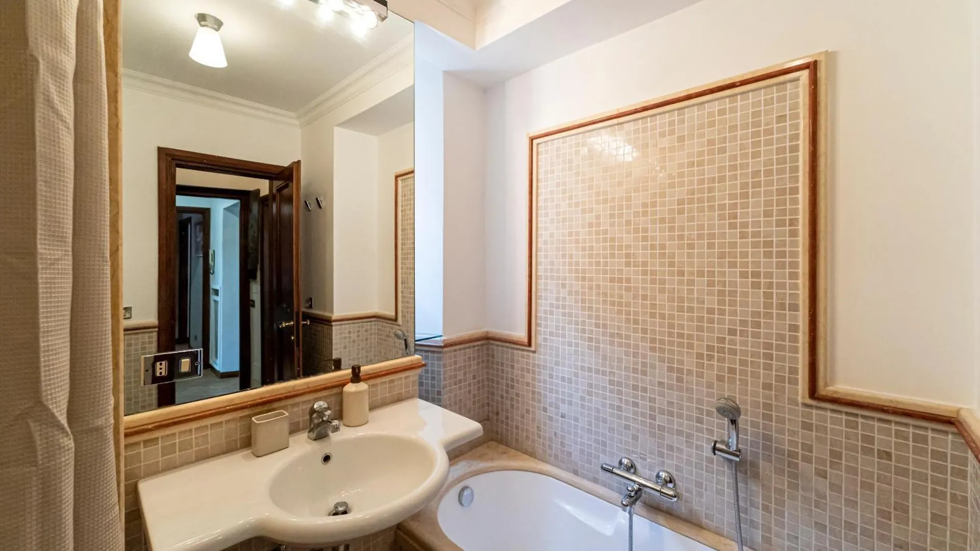 Margana Luxury 3 Bedrooms Amazing Terrace Ρώμη