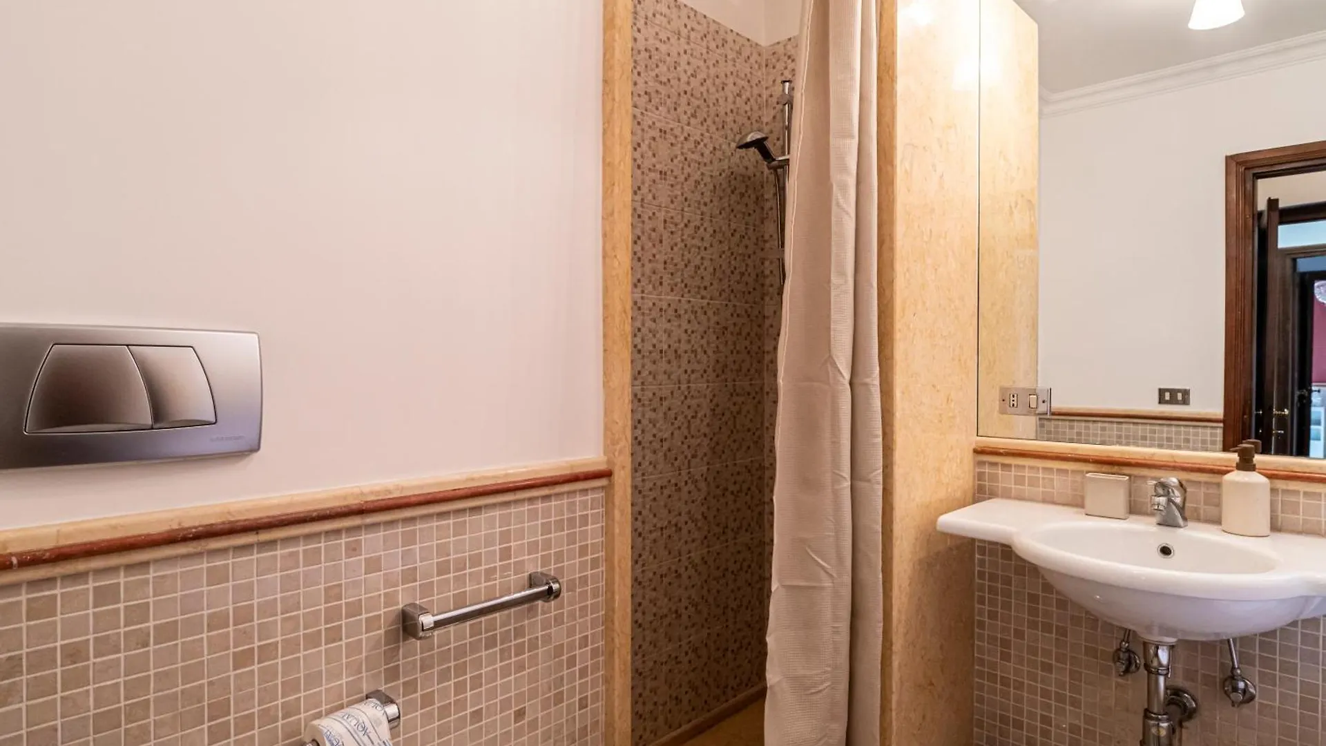 Margana Luxury 3 Bedrooms Amazing Terrace Rome 0*,